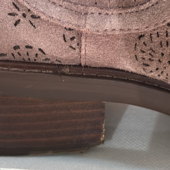 Coach Bowery Chelsea Boot With Cut Out - Tea Rose Size 9 - Picture 10 of 12